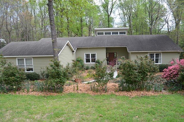 1st image of 122 Whittington Dr
