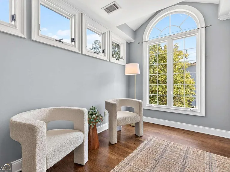 217 Westminster Dr NE #A — Photo 46