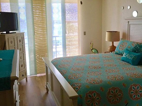 3rd image of 6081 Bahia Del Mar Cir APT 454