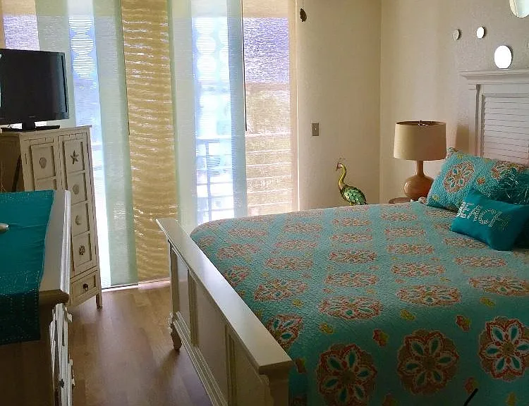 6081 Bahia Del Mar Cir #454 — Photo 3