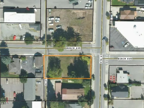 1045 N 4th St, Coeur D Alene, ID 83814