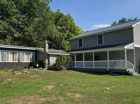537 Oxford Street, Paris, ME 04281