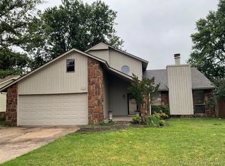 2214 S Hemlock Ave, Broken Arrow, OK 74012