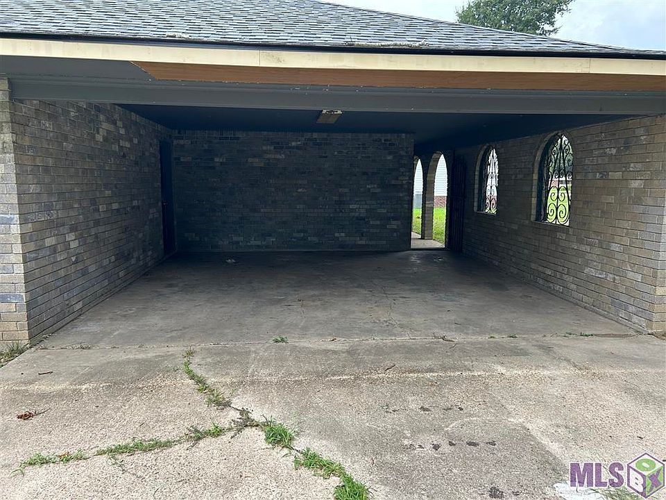 851 Plauche St, LA 70759 MLS 2023011252 Zillow