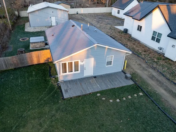N1047 Olson Rd, Edgerton, WI 53534