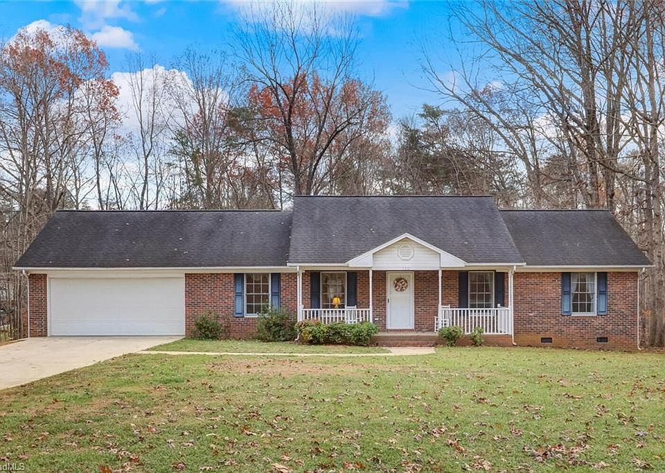 1st image of 120 Eric Ln