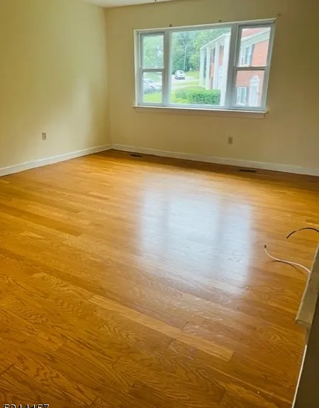 69 Fox Hill Dr #B — Photo 3