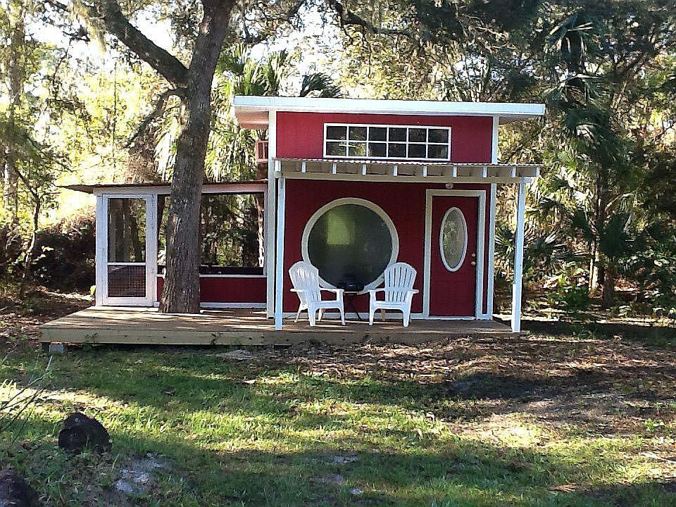 Guest house