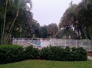 16530 Partridge Club Rd APT 203, Fort Myers, FL 33908