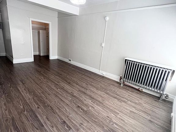 3rd image of 1 N Broadway APT 12