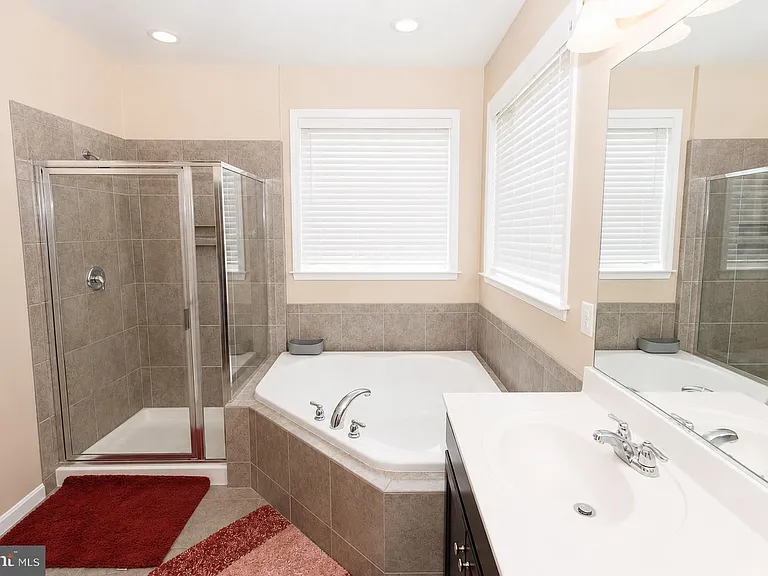 9203 Rice Ave — Photo 28