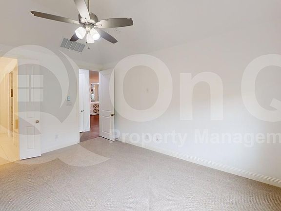3rd image of 1817 Friendship Ln
