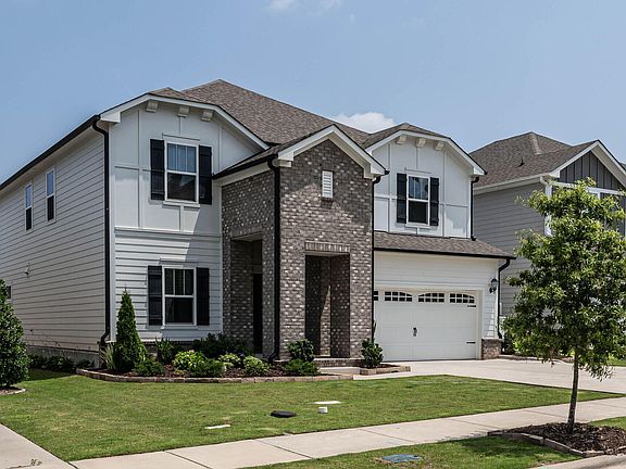 2nd image of 725 Sage Oak Ln