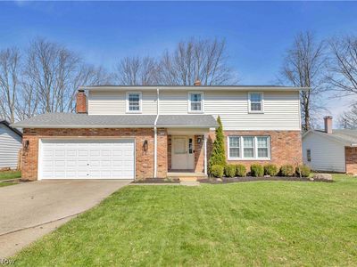 26928 Fairfax Ln, North Olmsted, OH, 44070
