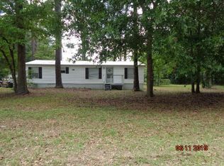 68 Golf Road Ext, Jesup, GA 31545