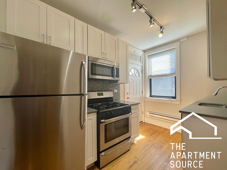 1st image of 2317.5 N Rockwell St #B2