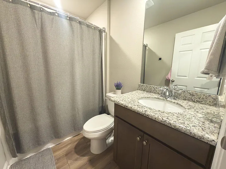 7005 Liberty St — Photo 21