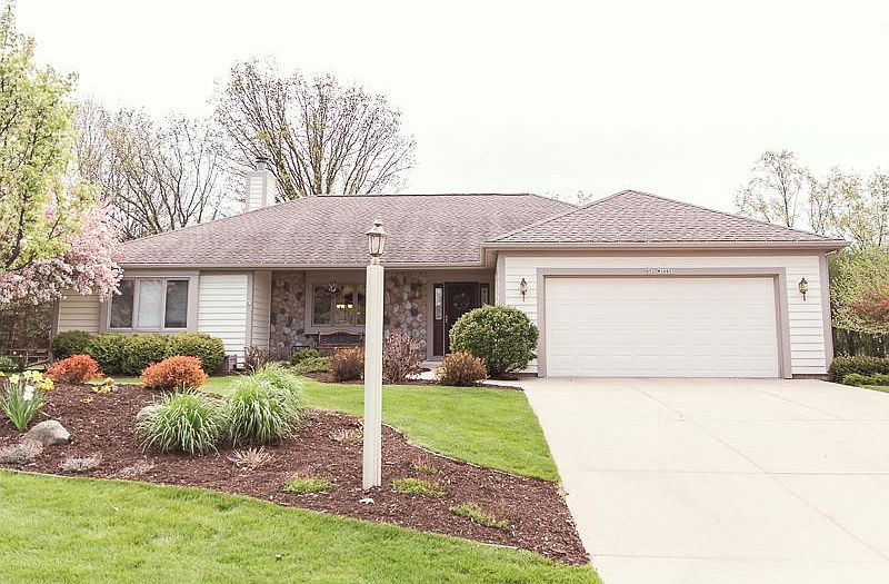 2nd image of N52W14433 Thornhill Dr