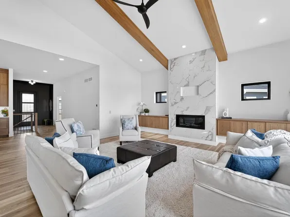 1403 Atlas Trail, Waunakee, WI 53597