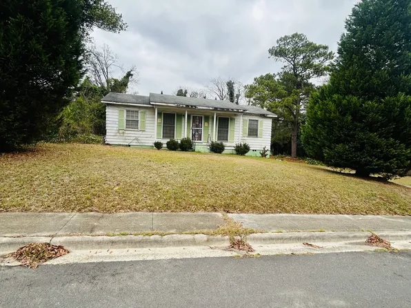 579 Rutherford Ave, Macon, GA 31206