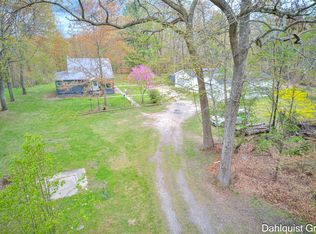 552 N Mill Iron Rd, Muskegon, MI 49442