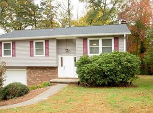 37 Lynwood Cir, Asheville, NC 28806