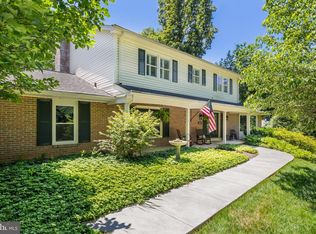 12007 Turf Ln, Reston, VA 20191
