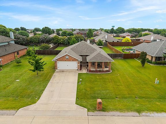 4th image of 2800 Stoney Hollow Ln