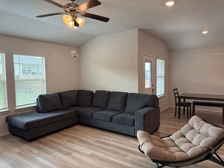 1320 Piedmont St — Photo 22