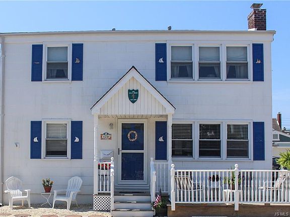 2nd image of 23 W Harrington Ave