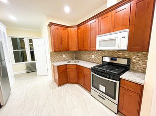 54-06 Nurge Ave #1, Maspeth, NY 11378