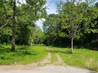 9518 Garfield Rd, Le Roy, WV 25252