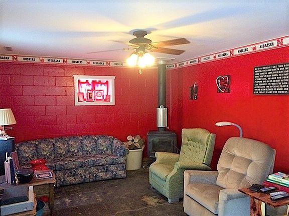 5th image of 503 W 2nd St
