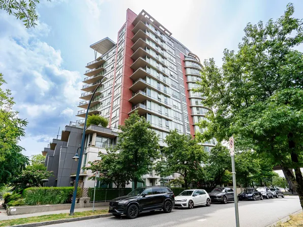 980 Cooperage Way #603, Vancouver, BC V6B 0C3