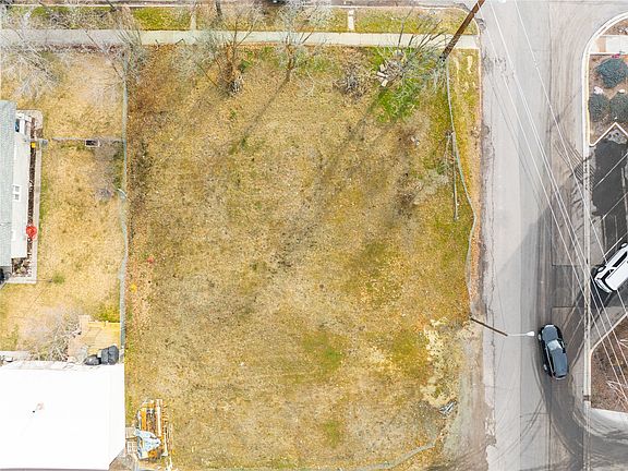 5th image of 730-738 Toole Ave