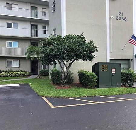 2nd image of 2236 N Cypress Bend Dr APT 106