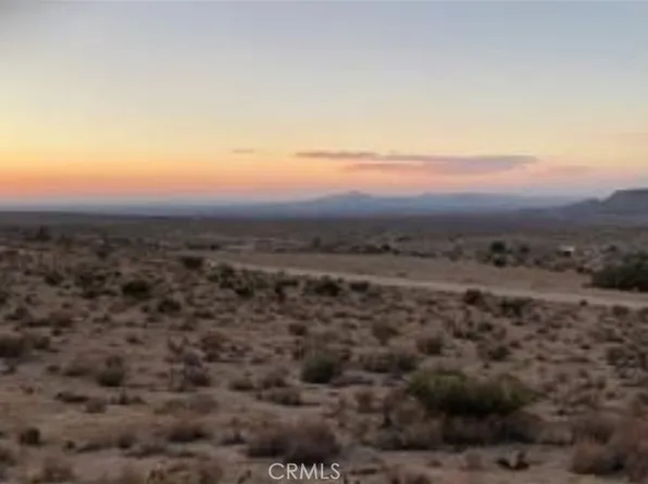 26637 Santa Rosa Rd #1, Apple Valley, CA 92308