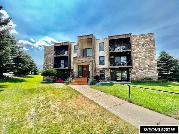 4460 S Poplar #303C Street, Casper, WY 82601