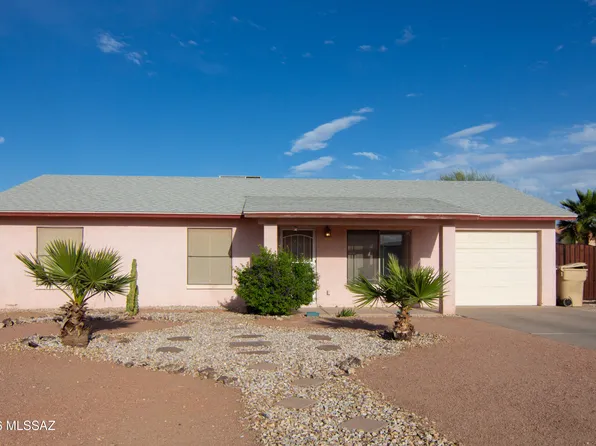8890 W Rafael Dr, Arizona City, AZ 85123