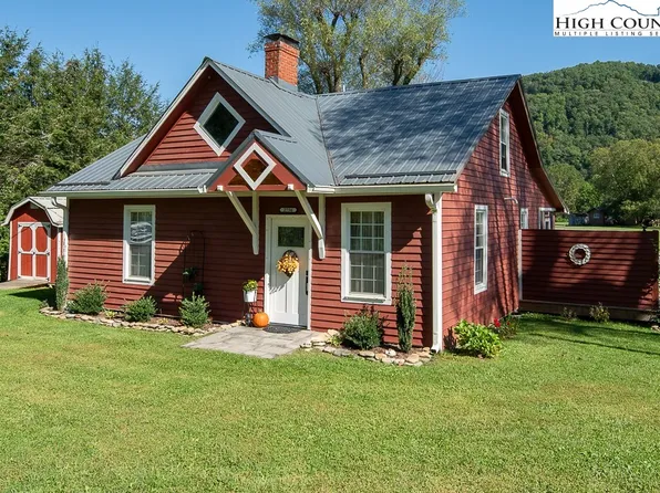 2756 Broadstone Road, Banner Elk, NC 28604