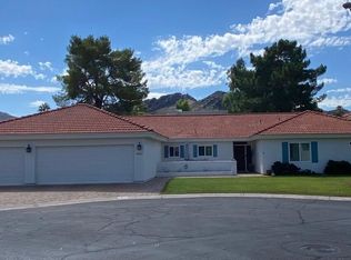 3411 E Calaveros Dr, Phoenix, AZ 85028