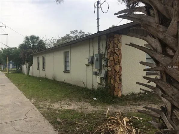 8317 N Marks St #A & B, Tampa, FL 33604