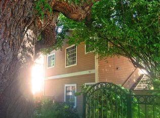 10932 Bloomfield St APT 2, North Hollywood, CA 91602
