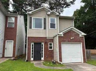5100 Windsor Forrest Ln, College Park, GA 30349
