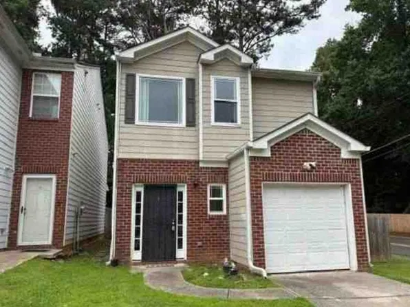 5100 Windsor Forrest Ln, College Park, GA 30349