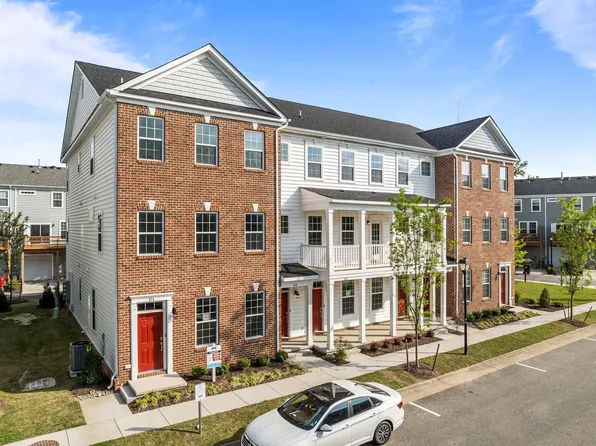 812 Riverfall Ave, Hampton, VA 23666