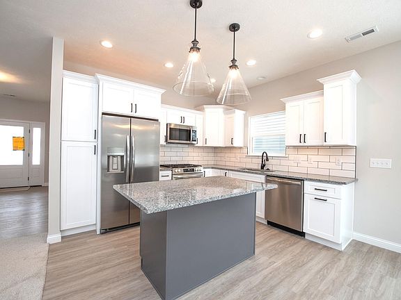 5th image of 4061 Peterborough Rd