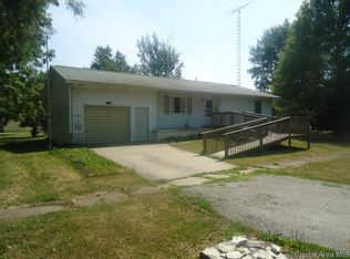 102 W Progress St, Ashland, IL 62612