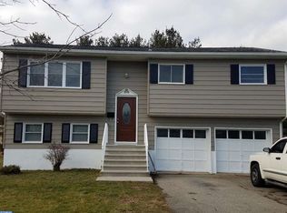 114 Stratton Dr, Westampton, NJ 08060
