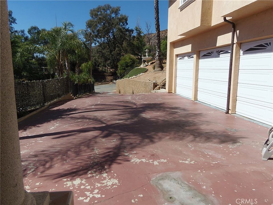 1st image of 5379 Park Ln